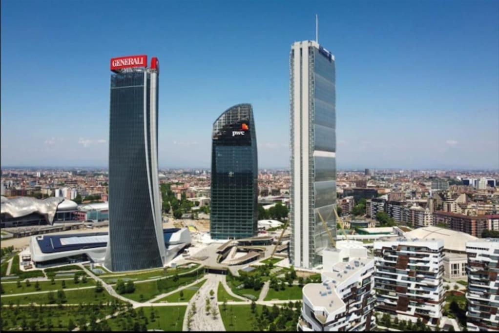 City Life Milan Apartment - Wi-Fi & Smart Tv Екстериор снимка