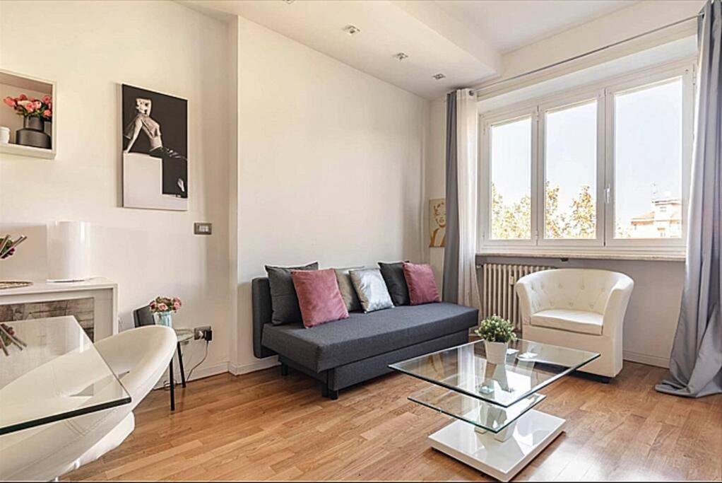 City Life Milan Apartment - Wi-Fi & Smart Tv Екстериор снимка