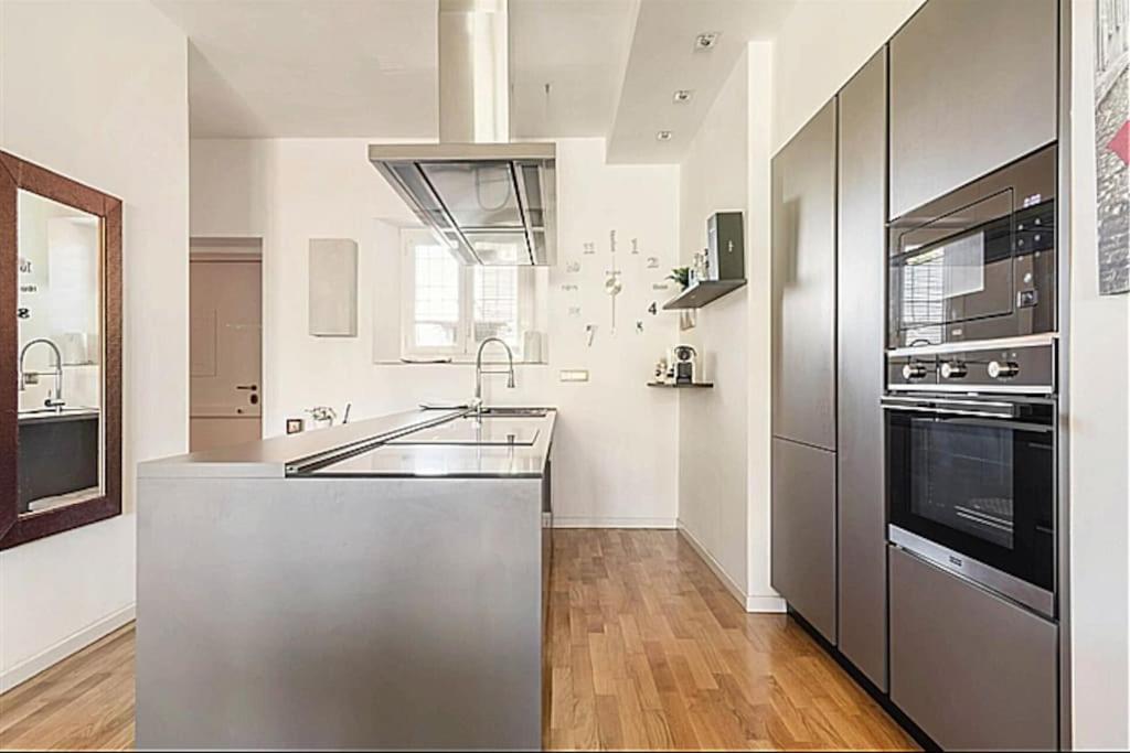 City Life Milan Apartment - Wi-Fi & Smart Tv Екстериор снимка